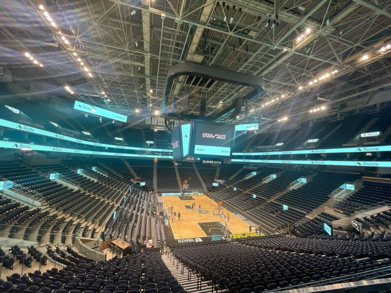 猶他爵士隊主場館計分屏、看臺屏、圍欄屏全景圖
